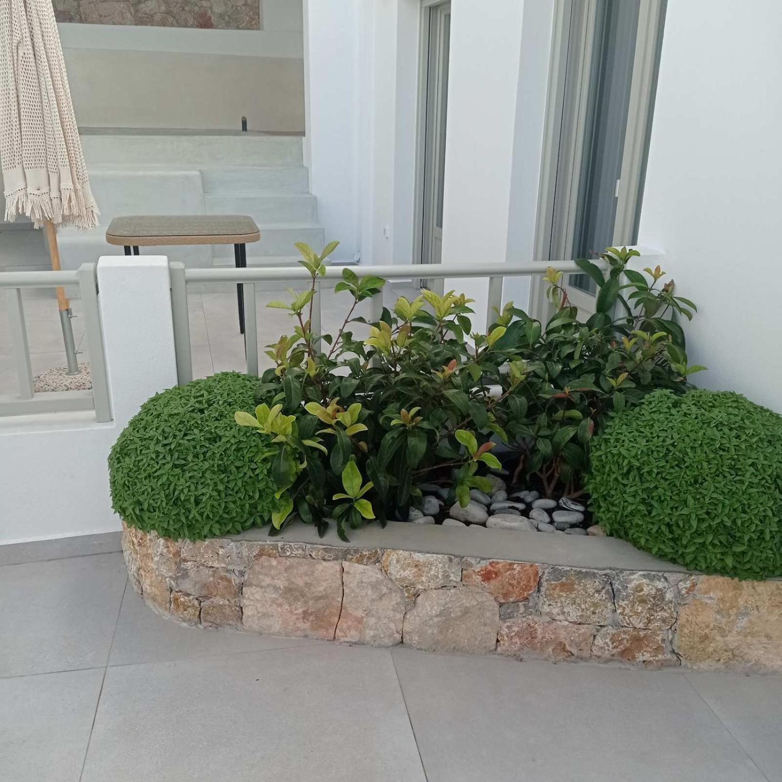 Апартаменти Θέαστρον - Theastron House With Great View In Chora Pera Gyalos Екстер'єр фото